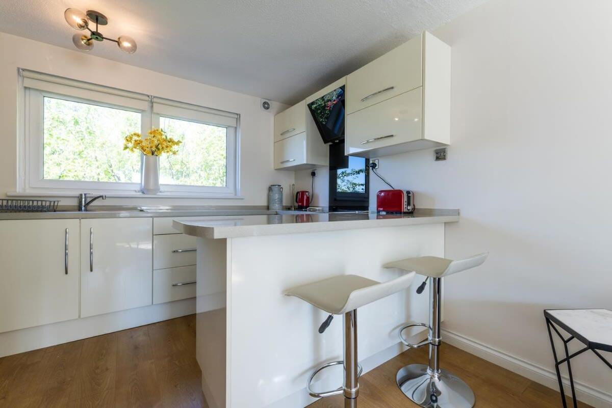 Stunning City Centre 1 Bed With Free Parking Glasgow Zewnętrze zdjęcie