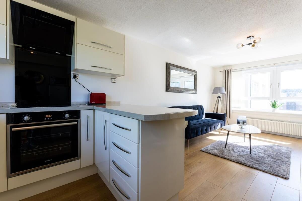 Stunning City Centre 1 Bed With Free Parking Glasgow Zewnętrze zdjęcie